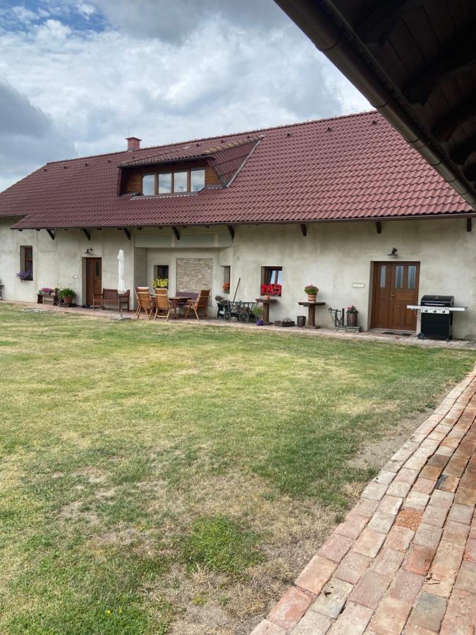 Statek Na Samote Holiday home *